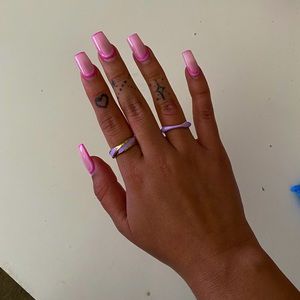 Pack of 4 rings